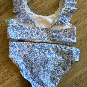 Bathing suit